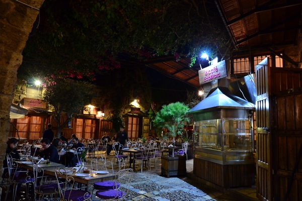 Edde Yard on Friday Night